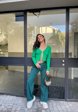 Facetune_30-11-2021-00-12-16